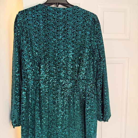 Calvin Klein Long-sleeved Sequined Dress - Picture 2 of 3